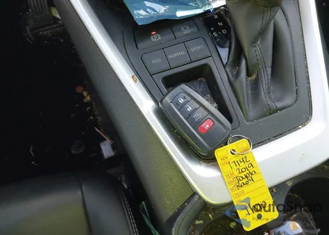 2019 Toyota Rav4 Xle Premium from USA, damaged, VIN JTMC1RFV4KD011015